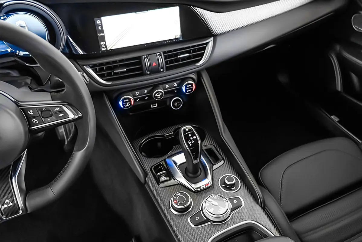 Alfa Romeo Giulia, 2025 — фото 9 из 10