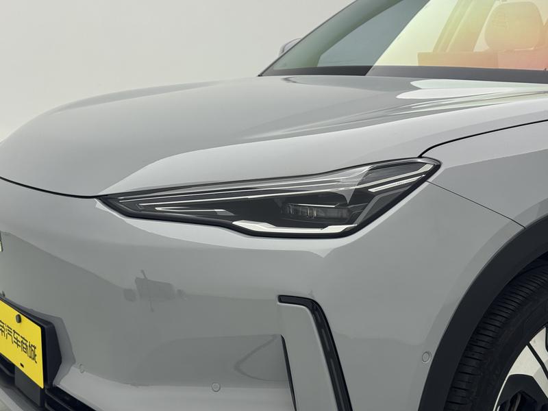 Geely Galaxy E5, 2024 — фото 2 из 12