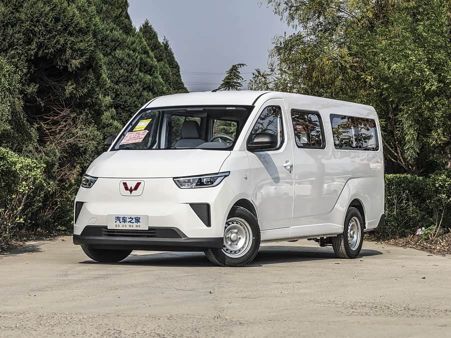 Wuling Yangguang, 2026 — купить в Чебоксарах под ключ