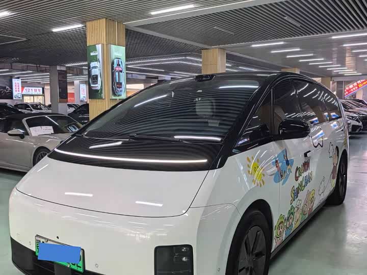 LiXiang Mega, 2025 — купить в Ульяновске под ключ