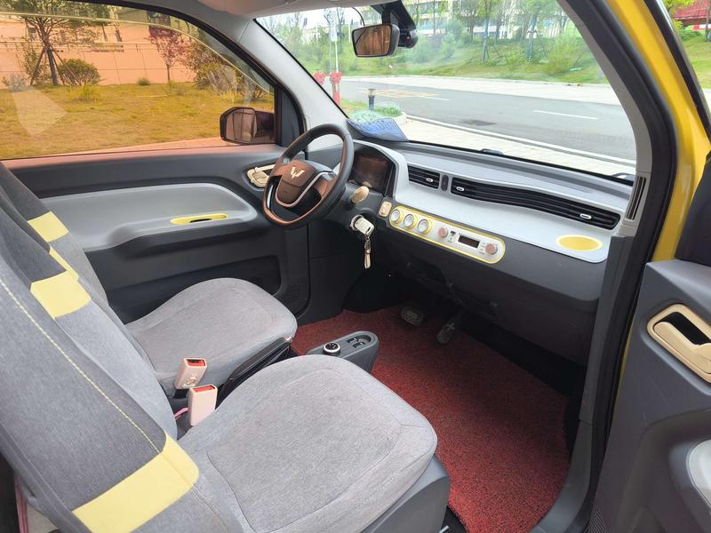 Wuling Mini EV, 2021 — фото 7 из 9