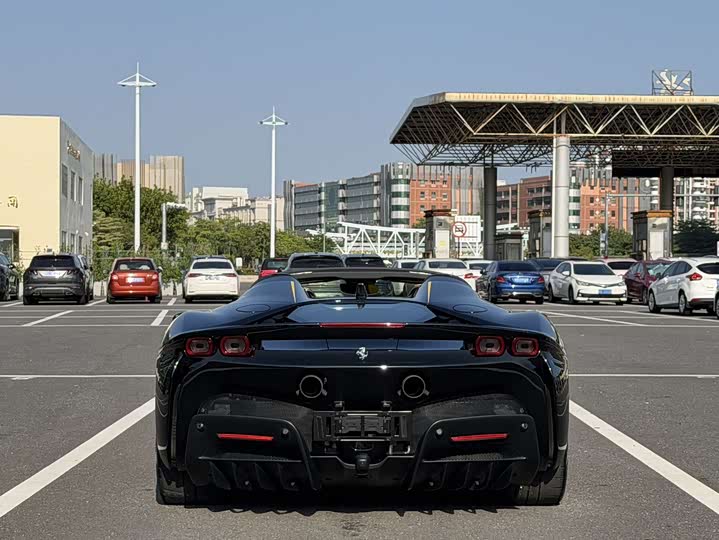 Ferrari SF90, 2023 — фото 4 из 9