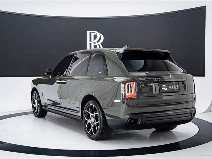 Rolls-Royce Cullinan, 2023 — фото 8 из 9