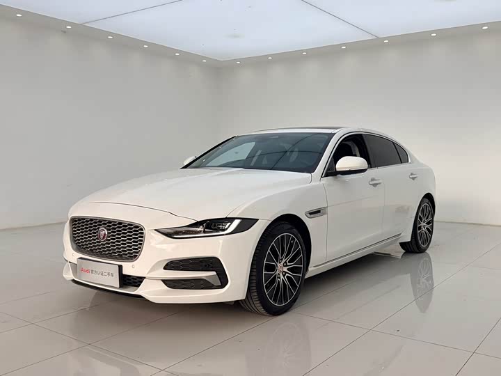 Jaguar XE L, 2022 — купить в Воронеже под ключ