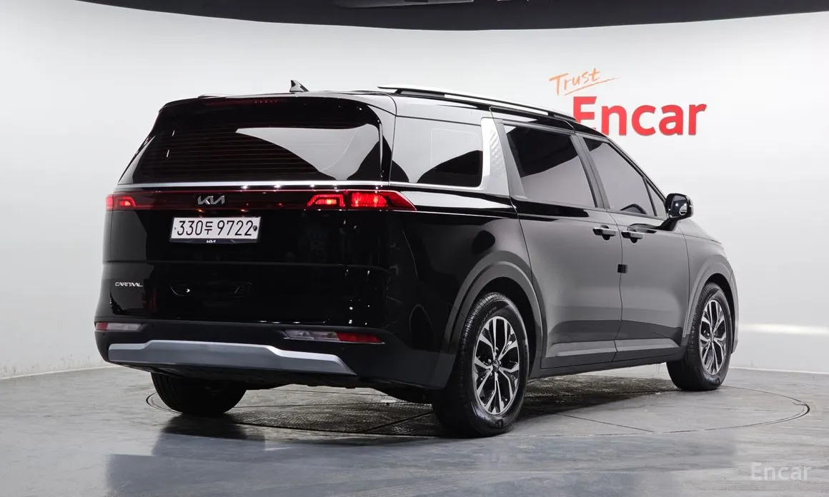 Kia Carnival, 2022 — фото 2 из 12