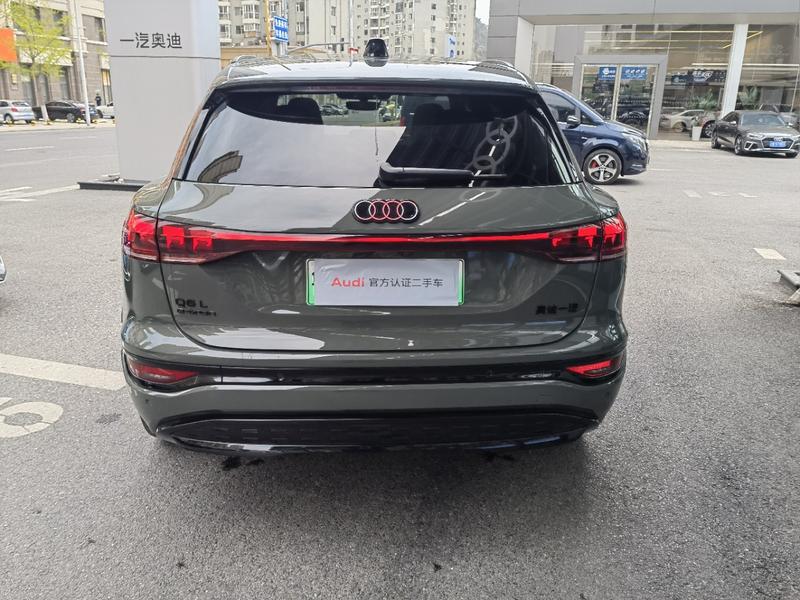 Audi Q6L e-tron, 2025 — фото 4 из 8