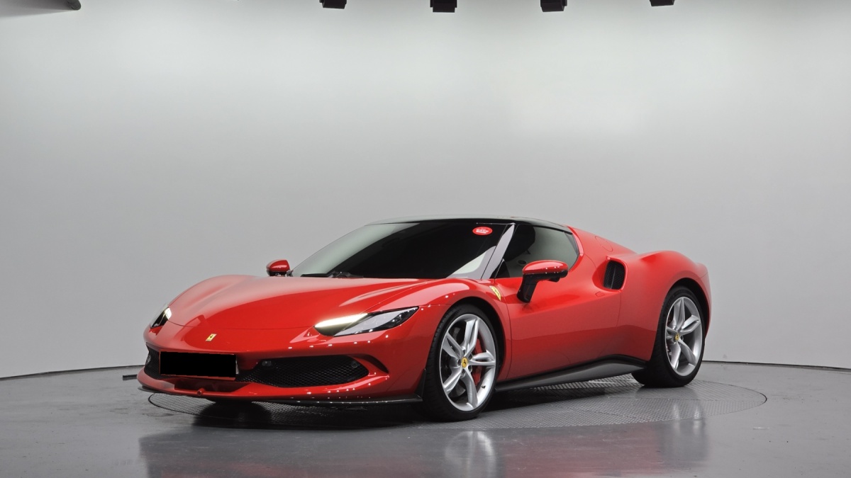Ferrari 296, 2023 — купить в Ульяновске под ключ