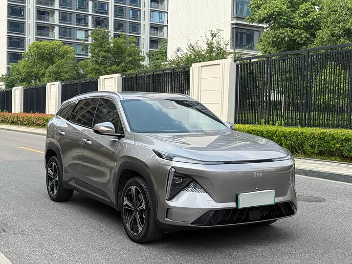 Geely Galaxy L7, 2024 — фото 3 из 9