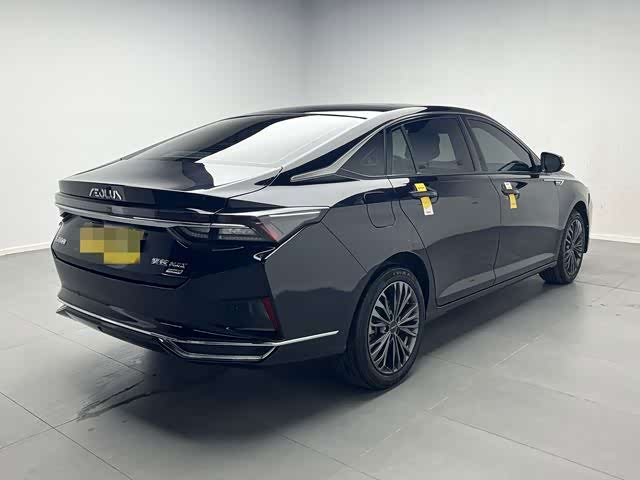 Dongfeng Aeolus Yixuan Max, 2023 — фото 6 из 9