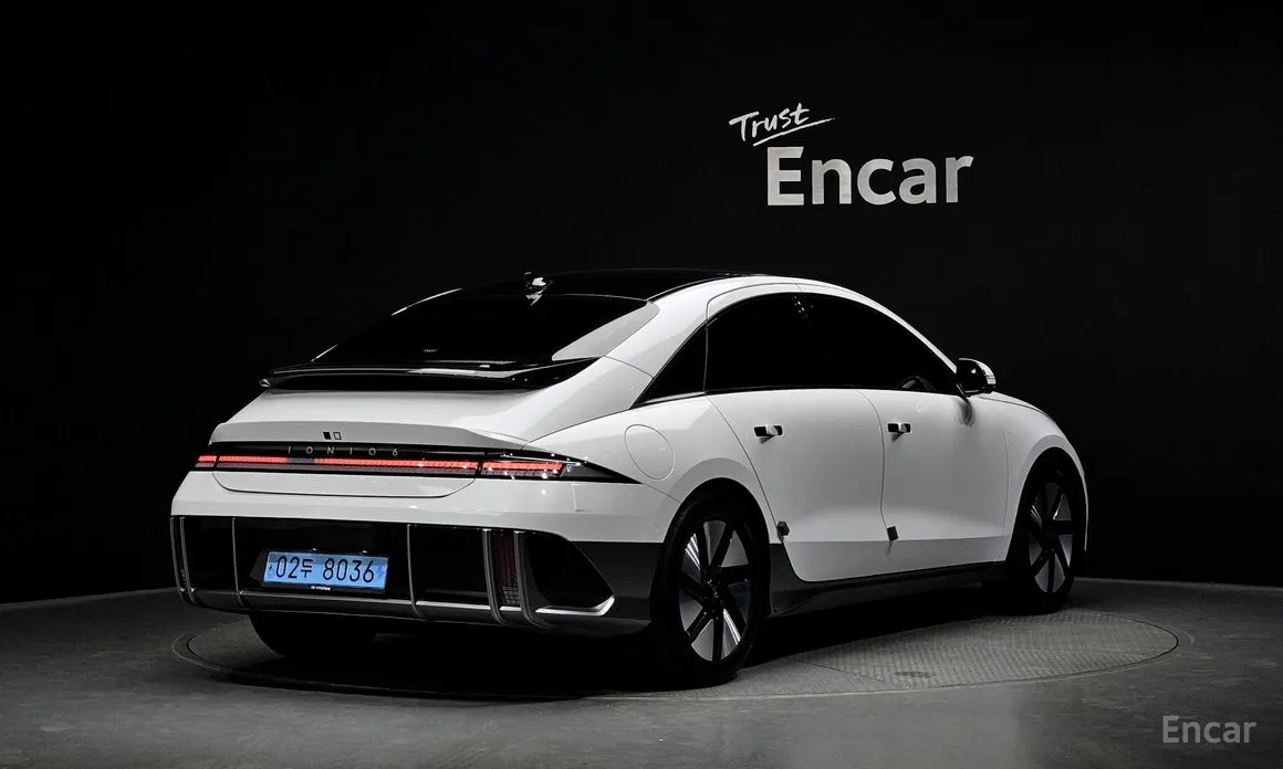 Hyundai Ioniq 6, 2023 — фото 2 из 12