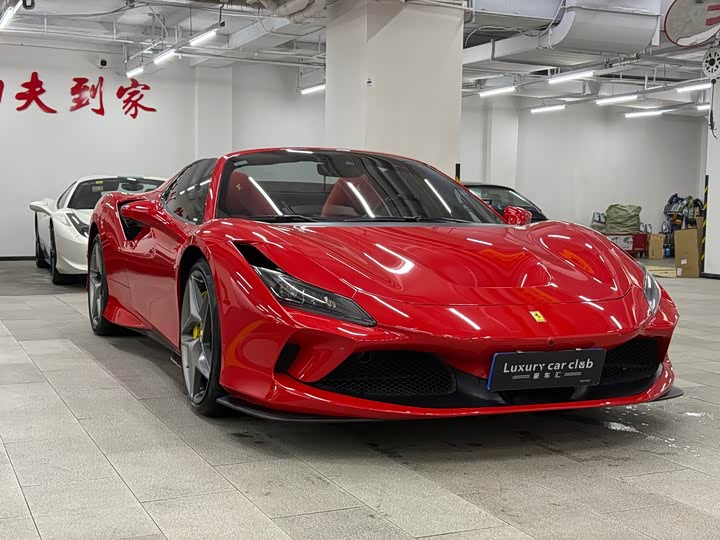 Ferrari F8, 2022 — фото 3 из 9
