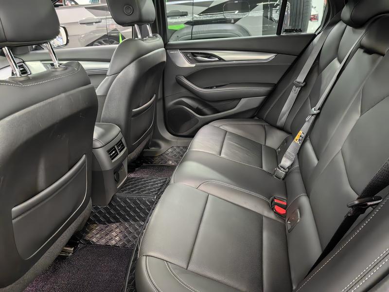 Cadillac CT5, 2023 — фото 11 из 12
