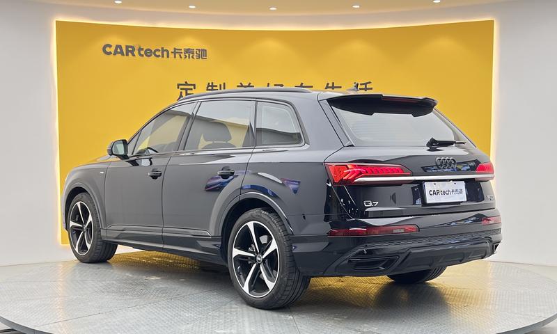 Audi Q7, 2021 — фото 5 из 12