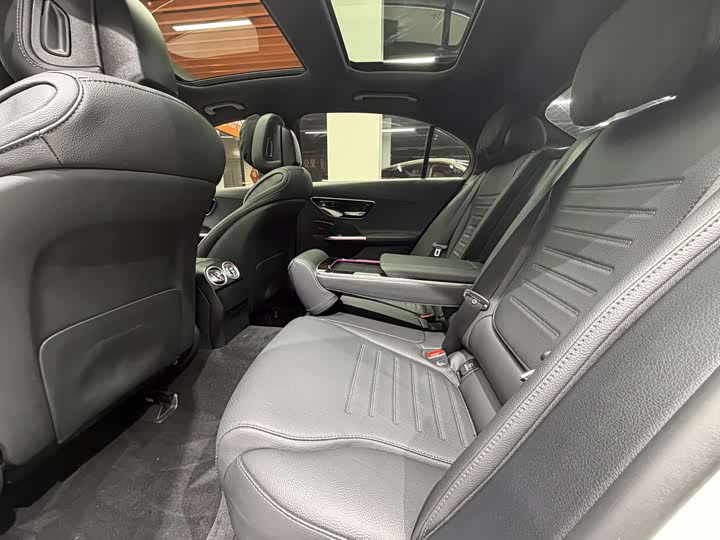 Mercedes-Benz C-Class, 2025 — фото 9 из 9