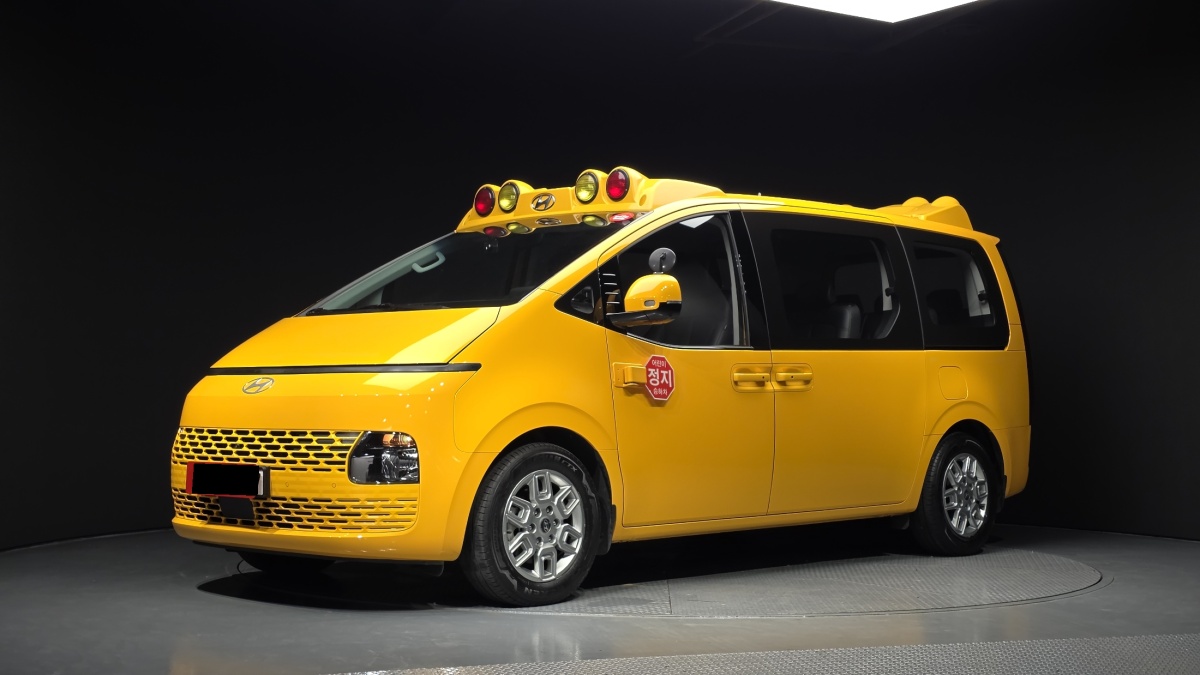 Hyundai Staria, 2024 — купить в Твери под ключ