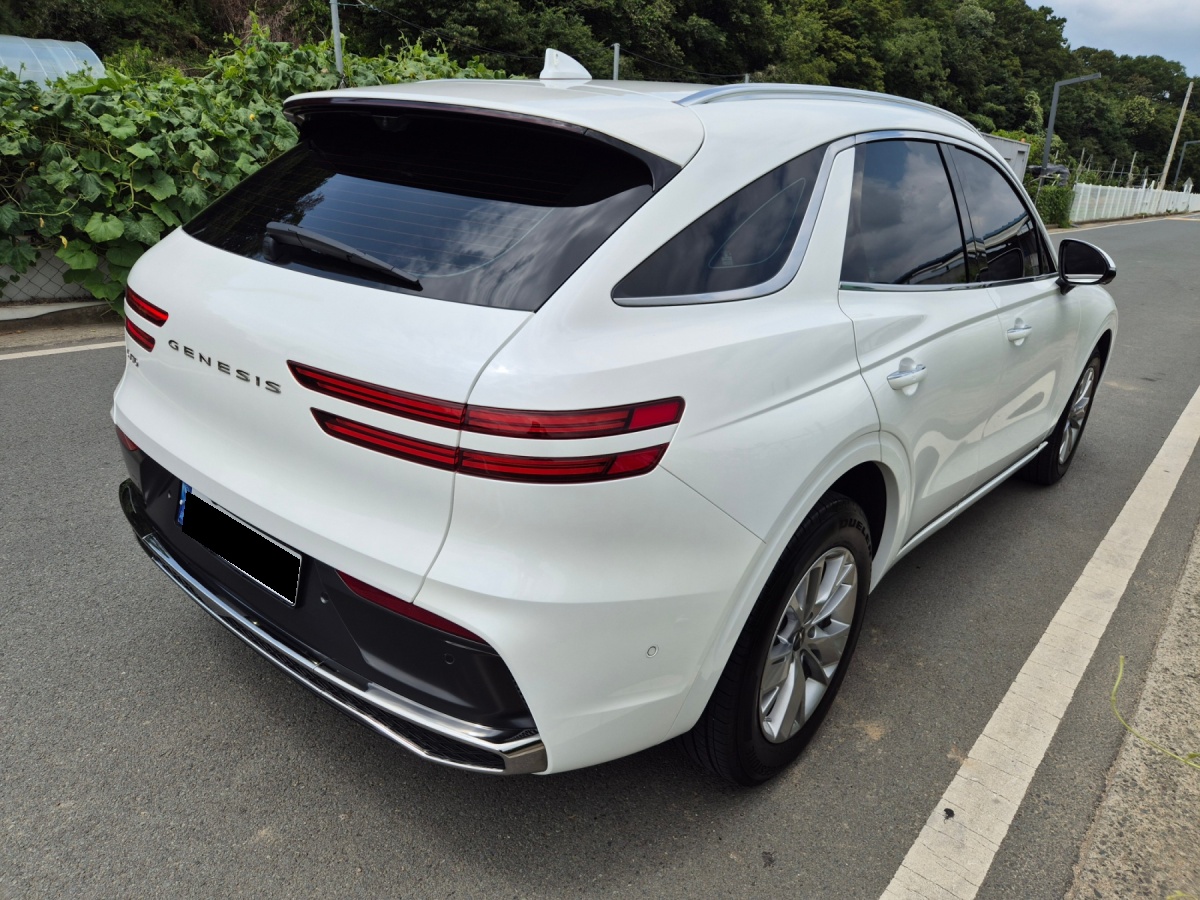 Genesis GV70, 2024 — фото 4 из 12