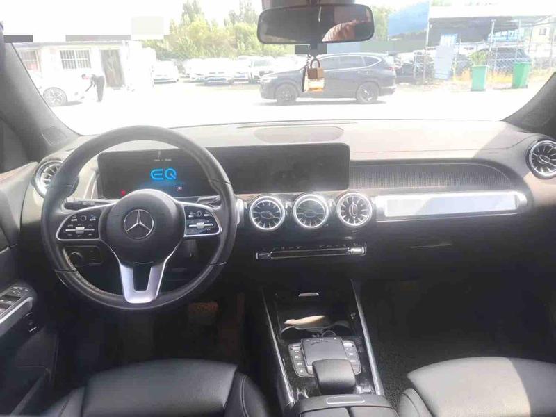 Mercedes-Benz EQB, 2023 — фото 7 из 9