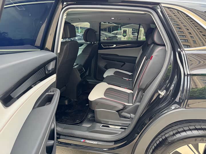 Volkswagen Teramont X, 2023 — фото 5 из 12