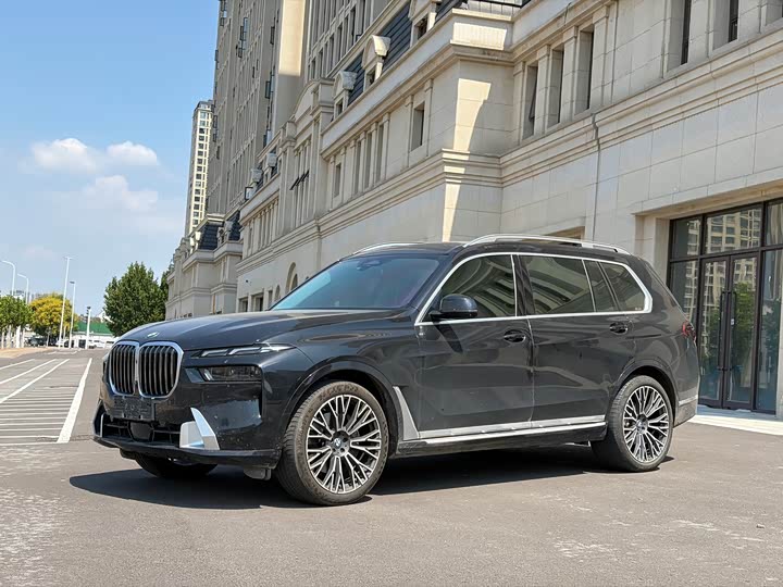 BMW X7, 2024 — купить в Смоленске под ключ
