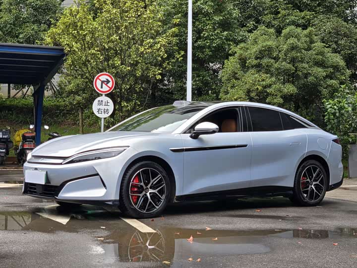 BYD Han L, 2025 — купить в Смоленске под ключ