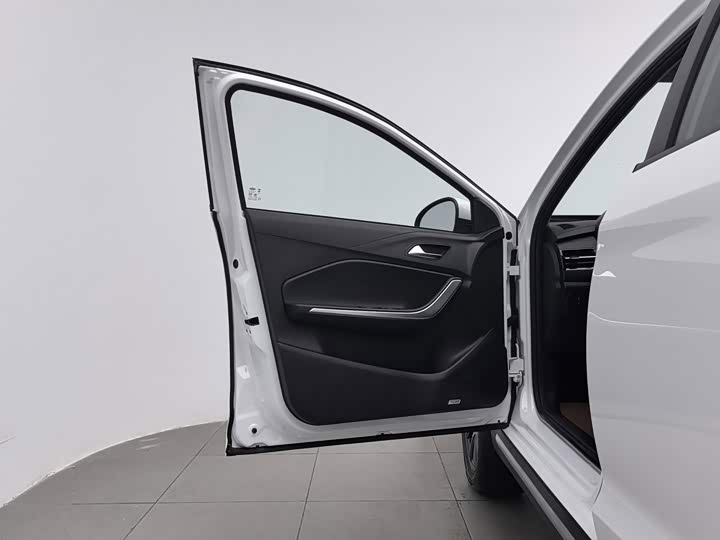 Chery Tiggo 3x, 2025 — фото 8 из 9