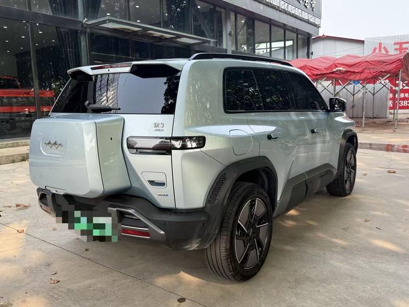 BYD FangChengBao Titanium 3 (Tai 3), 2026 — фото 5 из 10