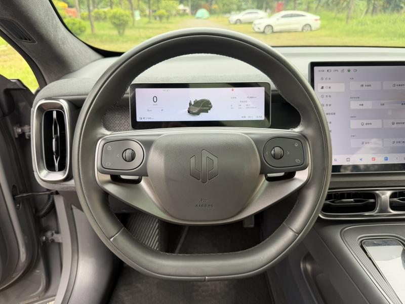 Leapmotor Lafa5, 2025 — фото 12 из 12