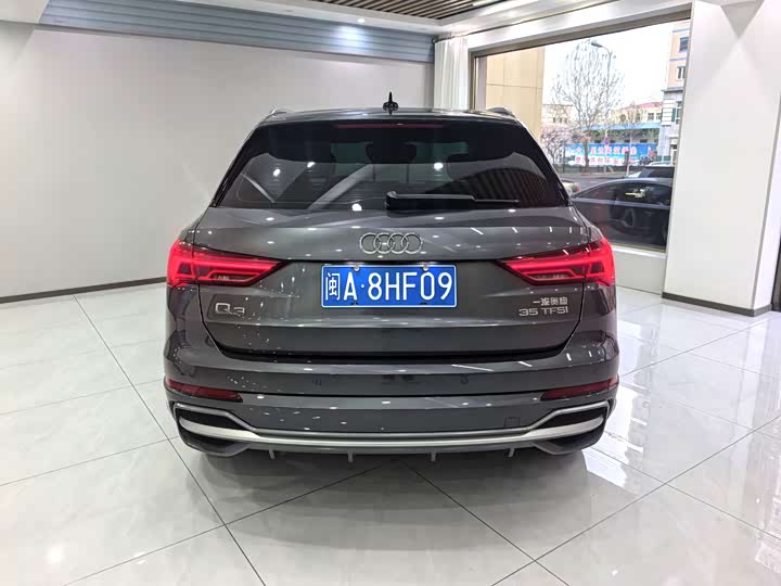 Audi Q3, 2023 — фото 5 из 9