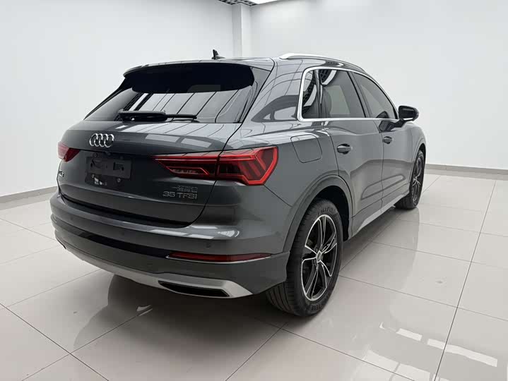 Audi Q3, 2022 — фото 4 из 9