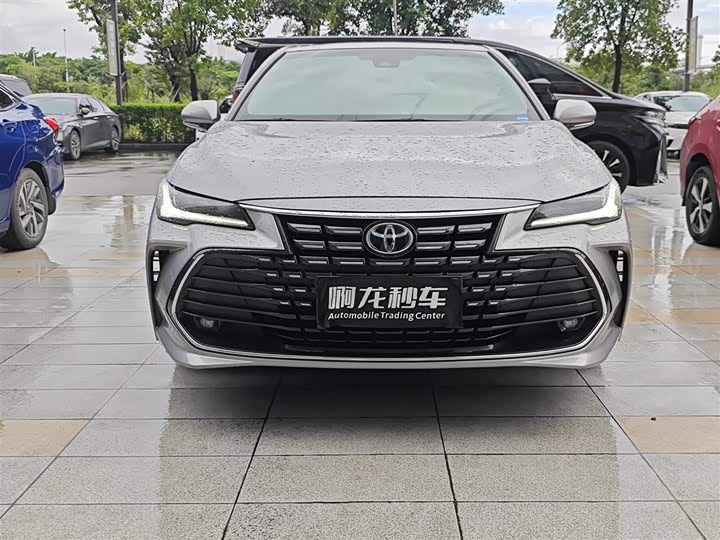 Toyota Avalon, 2022 — фото 2 из 9