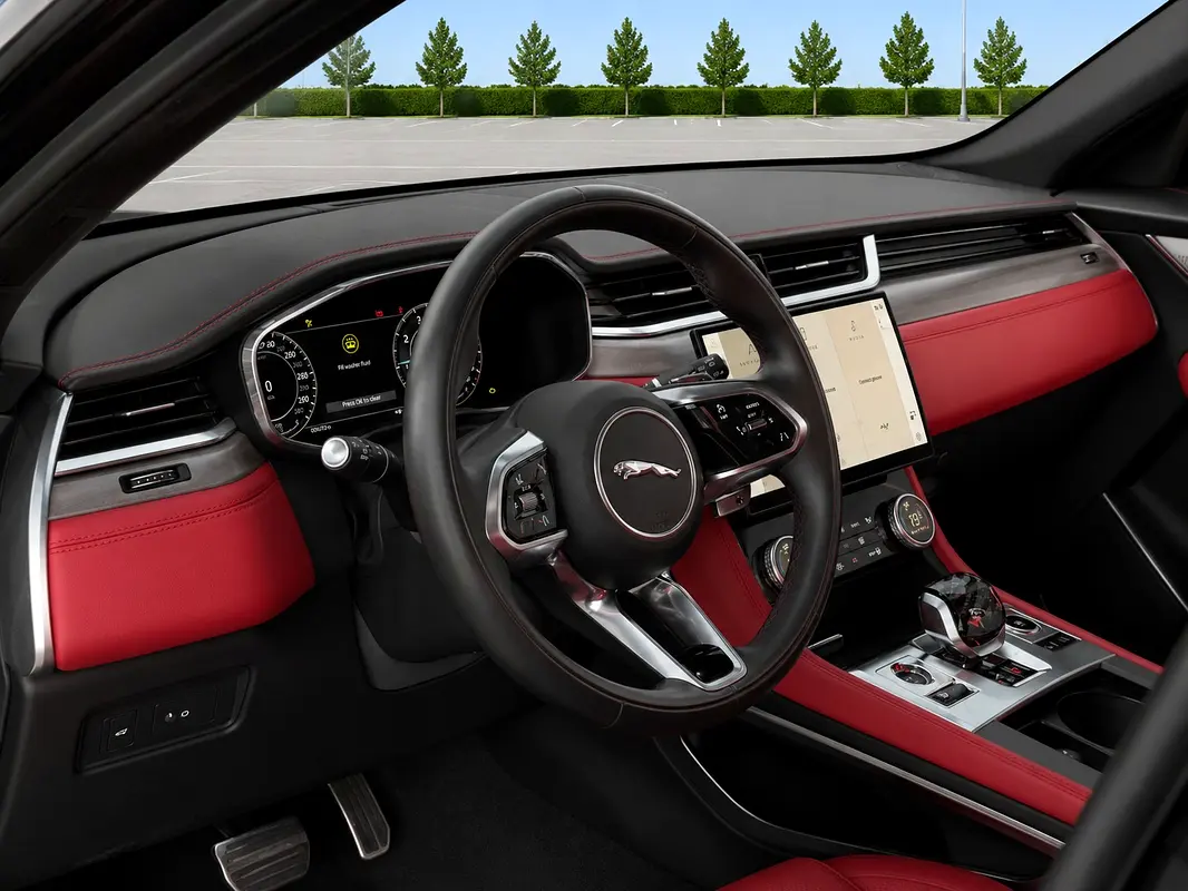 Jaguar F-Pace, 2023 — фото 4 из 10