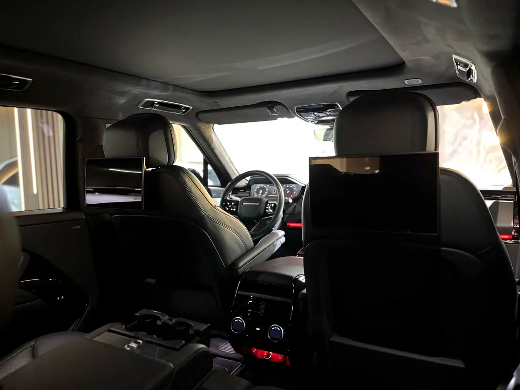 Land Rover Range Rover Sport, 2023 — фото 9 из 10