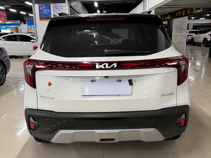 Kia Seltos, 2023 — фото 5 из 7