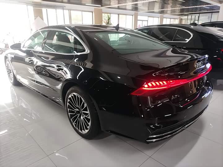 Audi A7L, 2026 — фото 5 из 9