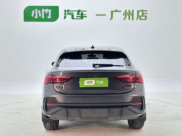 Audi Q3 Sportback, 2023 — фото 5 из 9