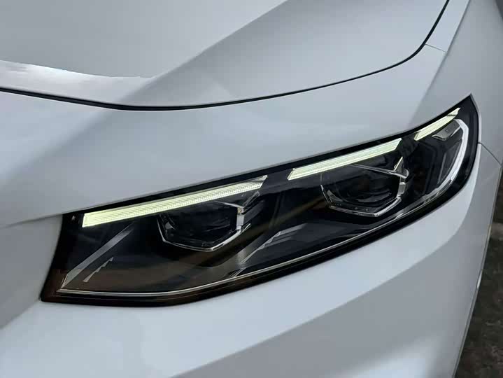Geely Preface, 2022 — фото 8 из 9