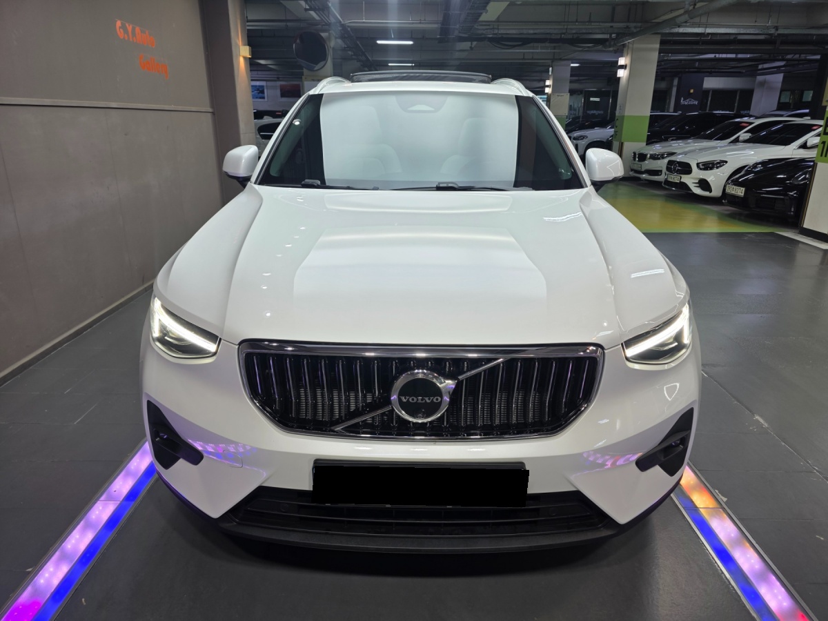 Volvo XC40, 2024 — фото 3 из 12