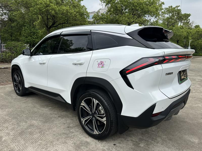 Geely Galaxy L7, 2024 — фото 5 из 12