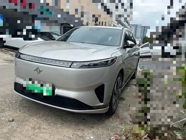 Dongfeng Yipai eπ 008, 2024 — купить в Москве под ключ