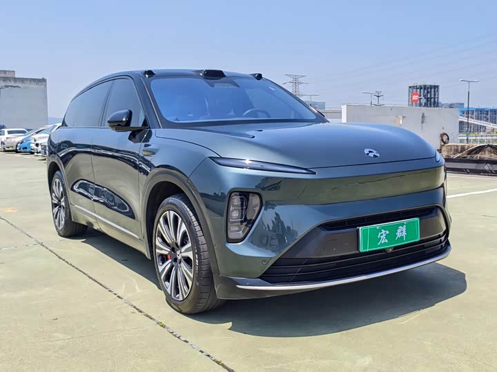 Nio ES8, 2023 — фото 3 из 9