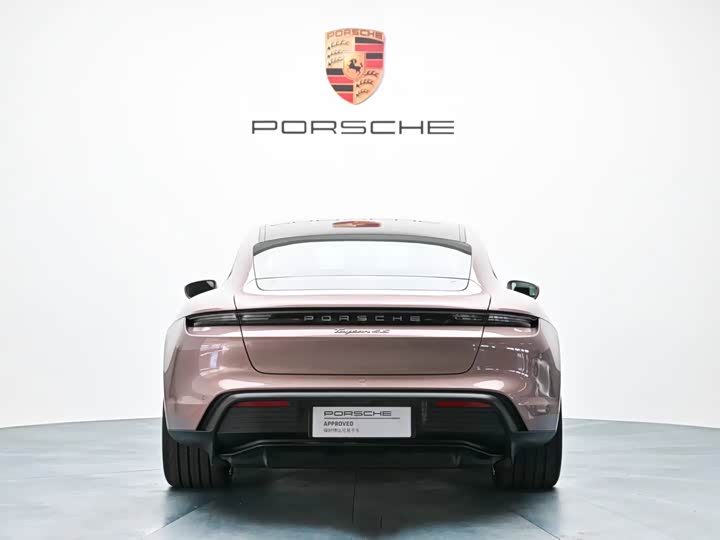 Porsche Taycan, 2023 — фото 3 из 12