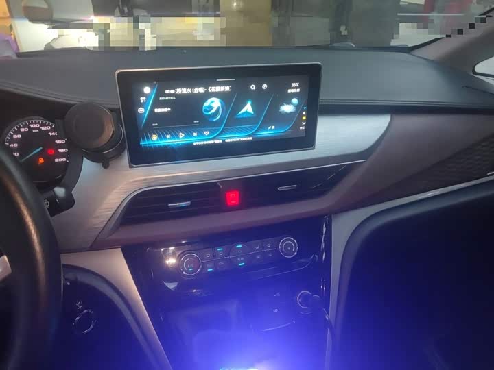 JAC Refine M3, 2023 — фото 6 из 9