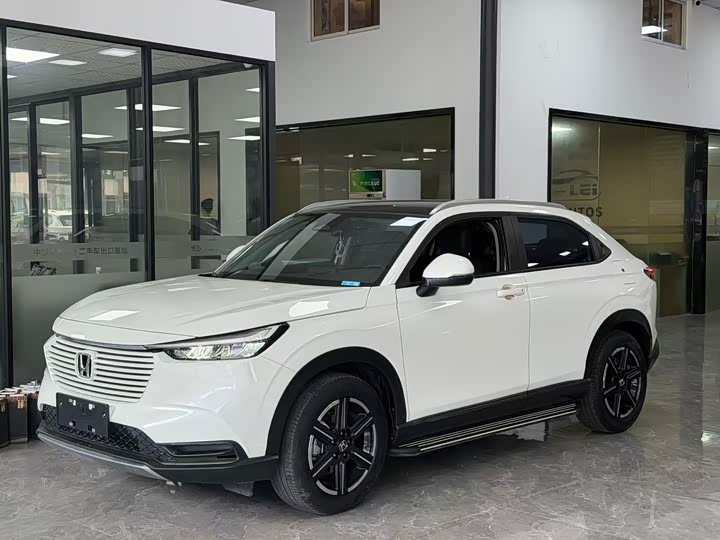 Honda Vezel, 2023 — купить в Казани под ключ
