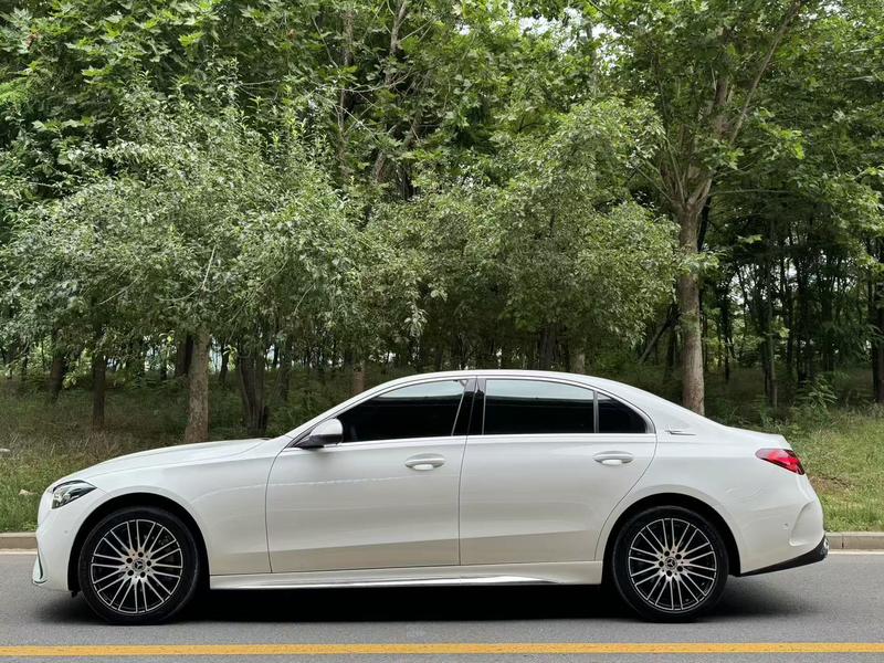 Mercedes-Benz C-Class, 2023 — фото 3 из 11