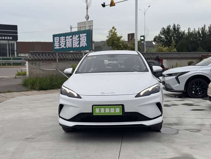 BYD Seal 05 DM-i Hybrid, 2026 — фото 2 из 9