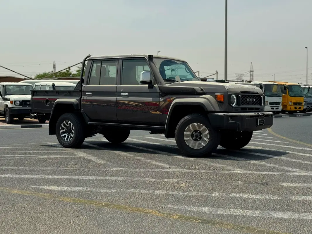 Toyota Land Cruiser 70 Series, 2026 — фото 3 из 10