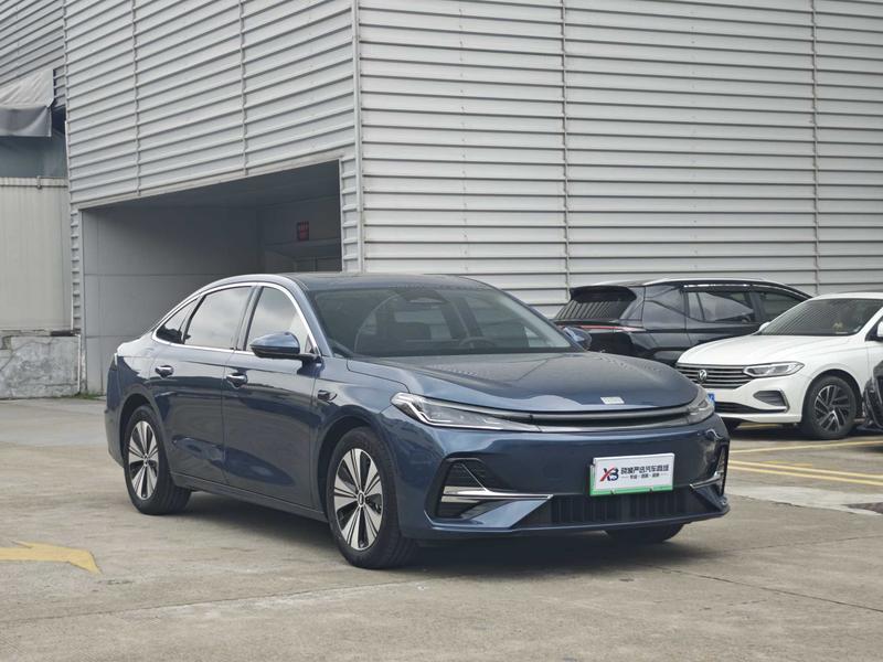 Geely Galaxy A7, 2026 — фото 3 из 12