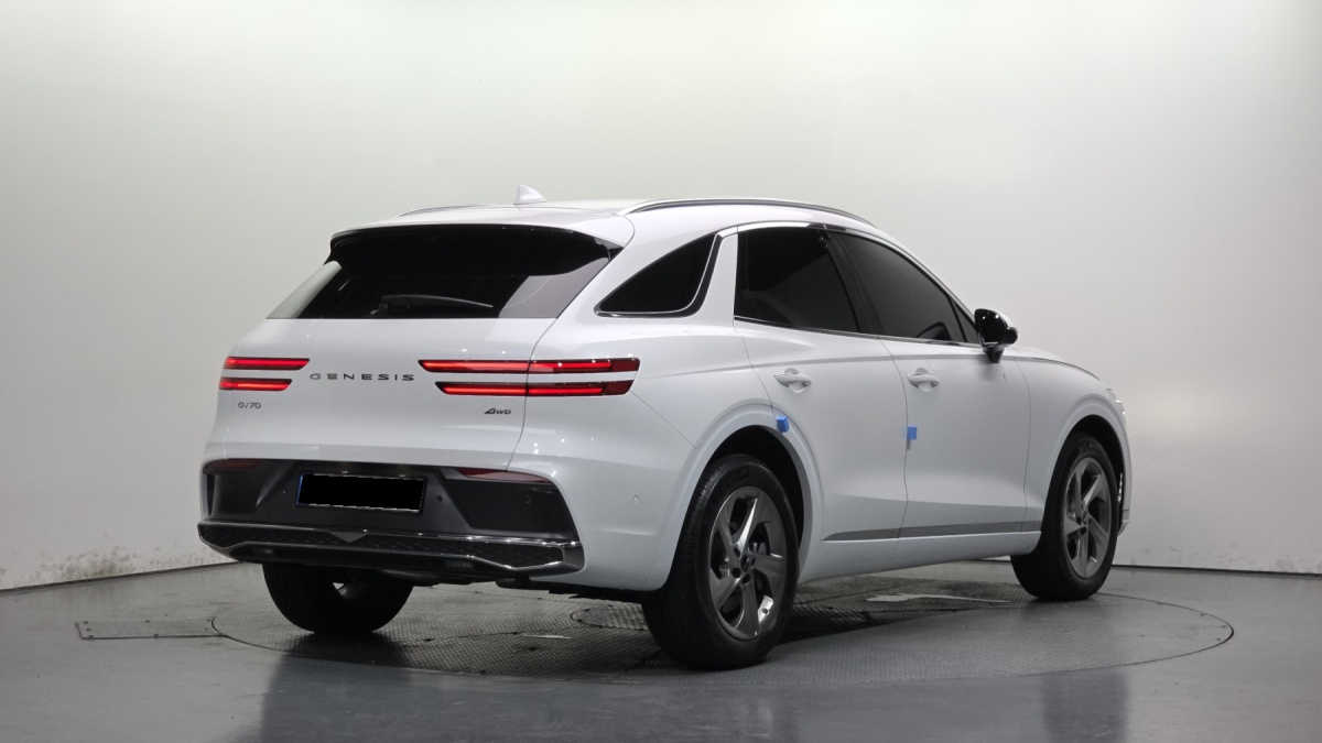 Genesis GV70, 2025 — фото 2 из 12