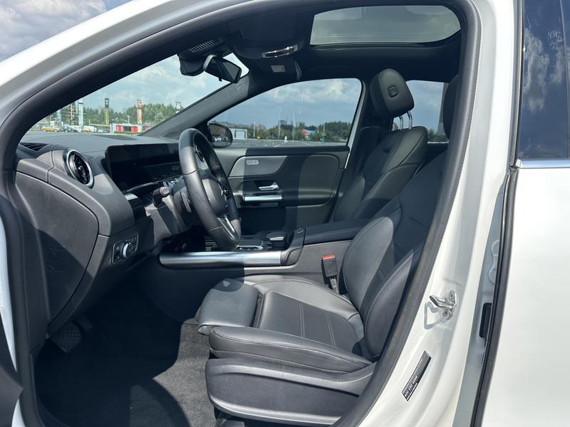 Mercedes-Benz GLA-Class, 2022 — фото 11 из 12
