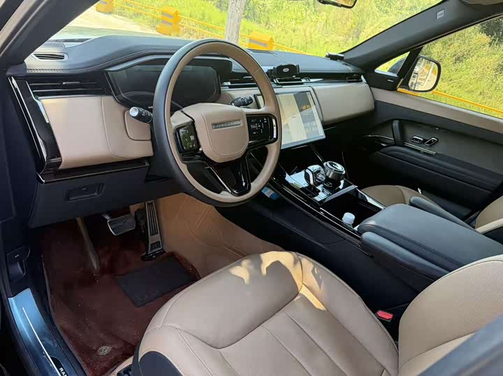 Land Rover Range Rover Sport, 2024 — фото 2 из 5